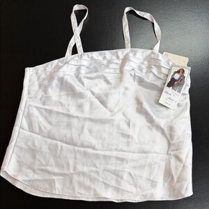 Stylish White Women's Tank Top